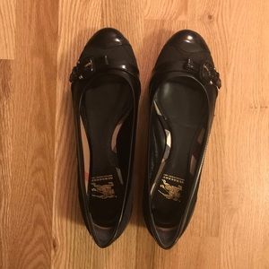 Burberry Black Flats